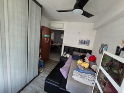 Boon Lay Avenue (Jurong West), HDB Executive #499718941